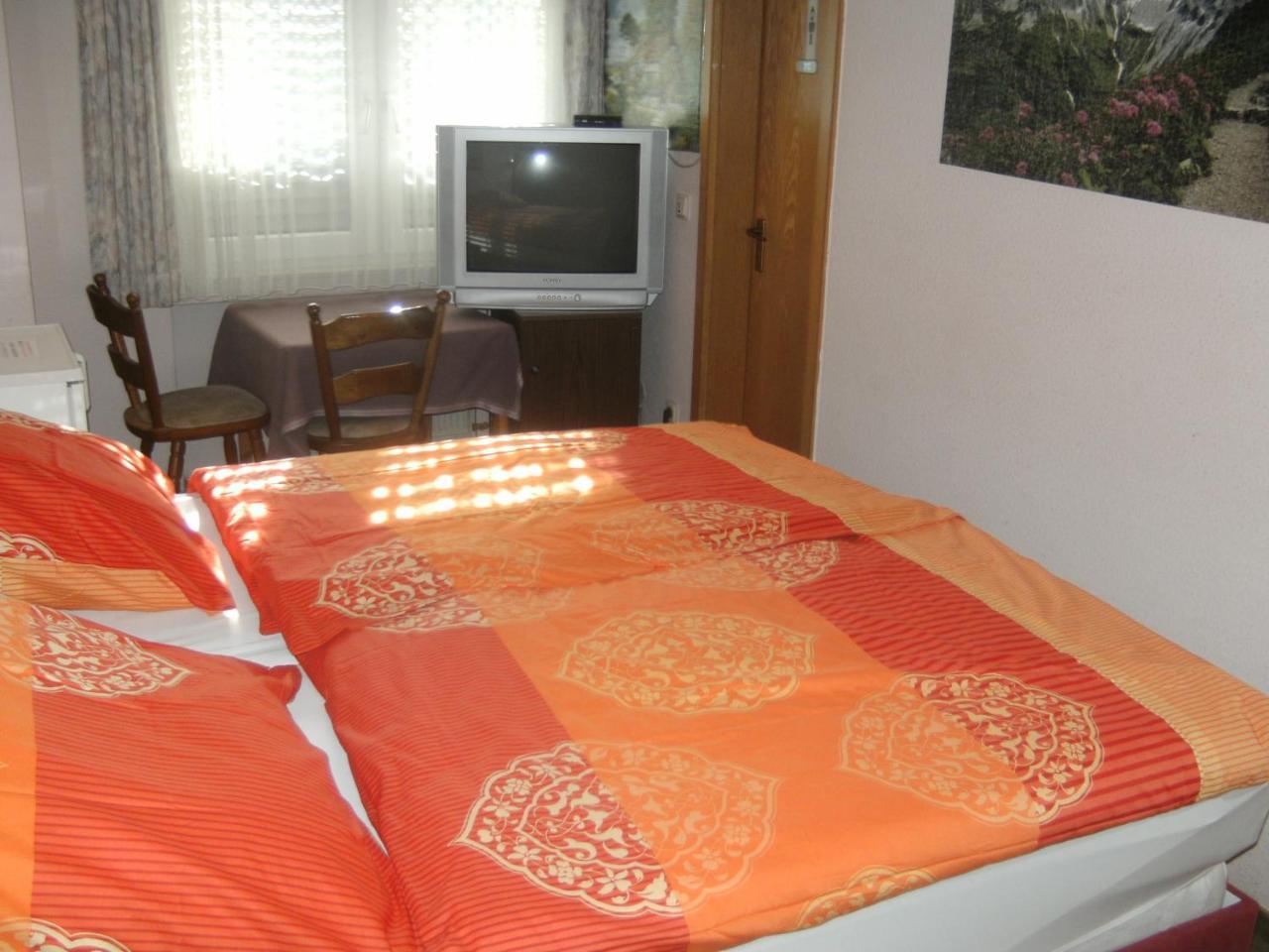 Monteurhotel Garni Alter Olper Hof Lindlar Kültér fotó